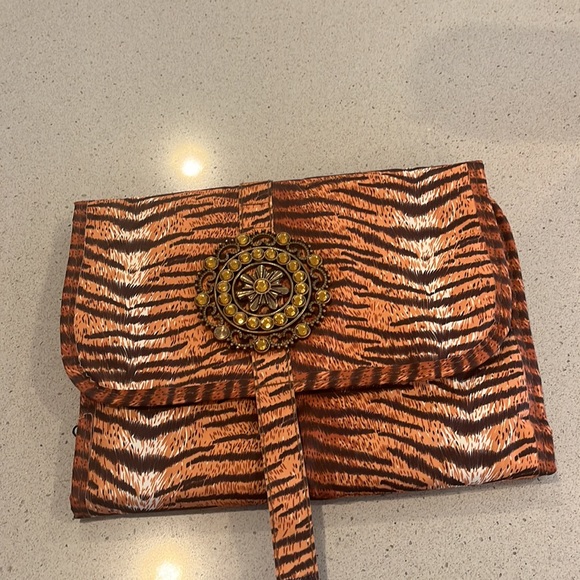 Storage - Picture 4 of 5